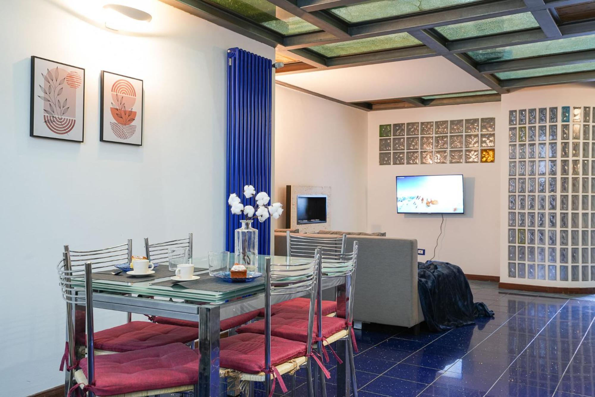 Industrial Loft Apartment Милано Екстериор снимка